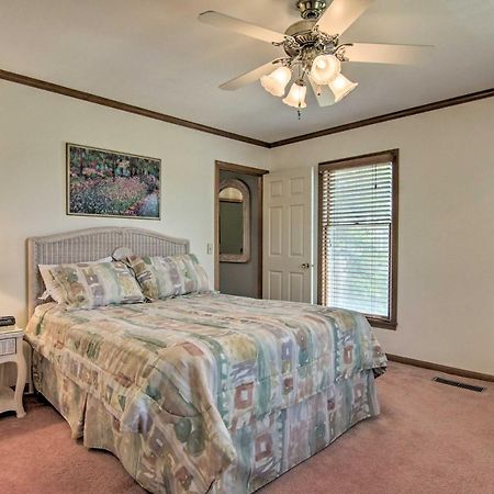 Canal-Front Ocean City Getaway With Deck And Dock! Ocean Pines Exteriör bild