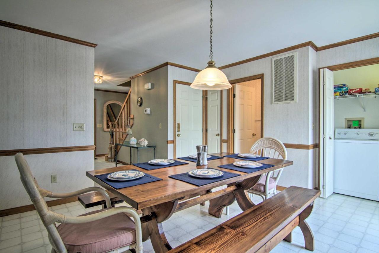 Canal-Front Ocean City Getaway With Deck And Dock! Ocean Pines Exteriör bild